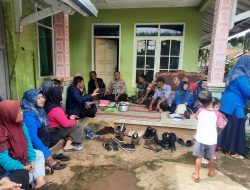 Polsek Sukasari melaksanakan kegiatan Jumat Curhat untuk menampung aspirasi warga dan meningkatkan kinerja Polri sebagai pelindung dan pengayom masyarakat