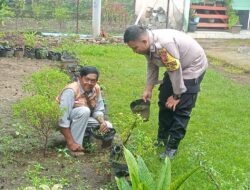 Bhabinkamtibmas Polsek Tanjungkerta Ajak Masyarakat Tanam Ketahanan Pangan