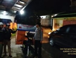 Anggota Polsek Sukasari Laksanakan Patroli KRYD Blue Light / Malam hari di Wilayah Kecamatan Sukasari Kabupaten Sumedang