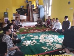 KAPOLSEK SUKASARI BESERTA ANGGOTA UNIT SAMAPTA MEMBERIKAN HIMBAUAN KAMTIBMAS SEBAGAI LANGKAH PREVENTIF DEMI TERCIPTANYA SITUASI KAMTIBMAS YANG KONDUSIF