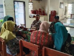 Sinergitas TNI – Polri, Dalam Kegiatan Sambang ke warga Desa Cipanas Kec. Tanjungkerta