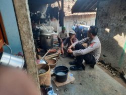 Polsek sukasari melaksanakan sambang untuk menjalin silaturahmi