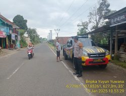 Antisipasi terjadinya C3 (Curas,Curat, dan Curanmor) Polsek Tanjungmedar Polres Sumedang Polda Jabar melaksanakan KRYD siang hari