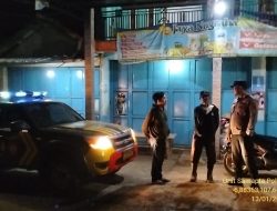 Anggota Polsek Sukasari Laksanakan Patroli KRYD Blue Light / Malam hari di Wilayah Kecamatan Sukasari Kabupaten Sumedang