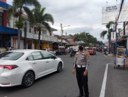 Pelaksanaan Pengaturan lalu lintas pelayanan Sore Unit Lantas Polsek Sumedang Utara