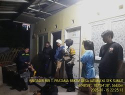 Bripka Riri Tri Pratama Laksanakan Kegiatan Pembinaan Kontrakan dan Kos-kosan Yang Meresahkan Masyarakat Desa Jatimulya