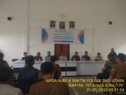 Polsek Sumedang Utara Laksanakan Monitoring Musyawarah Antar Desa di Kantor Desa Sirnamulya