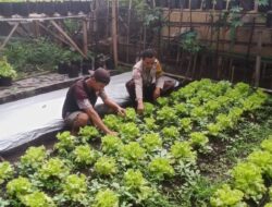 Bhabinkamtibmas Polsek Sukasari melaksanakan silaturahmi ke masyarakat untuk Pemanfaatan Pekarangan untuk Peternakan dan Pertanian Terbatas