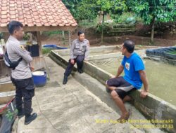 Aipda Edi Tata Sasmita bersama Bripka Agus Sukmana dan Bripka Tri Mukti warga masyarakat binaan