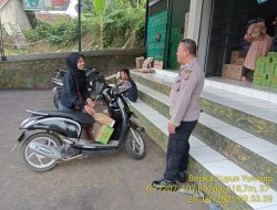 Bripka Yuyun Yuwana melaksanakan sambang/silatrahmi Kamtibmas dan dumas keliling dalam rangka BEYOND TRUST PRESISI