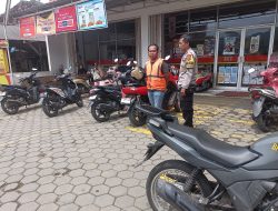 Polsek Tanjungkerta mengantisipasi keamanan demi masyarakat,Anggota Polsek Tanjungkerta Laksanakan patroli di siang hari