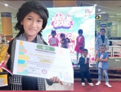 Anak Seorang Artis Intan Sari dari Banjarmasin bernama Athar nur Syafiq sejak kecil sudah memenangkan lomba.