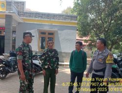 Sinergitas TNI-POLRI Bhabinkamtibmas dan Babinsa Desa Kamal Lakukan Silaturahmi Kamtibmas
