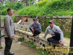 Bripka Dani Santika sambangi Warga masyarakat