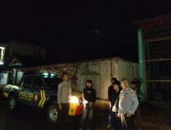 Anggota Polsek Sukasari Laksanakan Patroli KRYD Blue Light / Malam hari di Wilayah Kecamatan Sukasari Kabupaten Sumedang