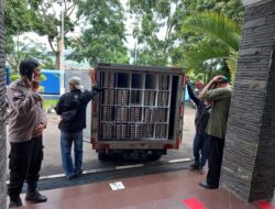 Polsek Sumedang Utara Monitoring Pendistribusian Makan Bergizi Gratis (MBG),di Sekolah sekolah SD dan SMP/MTS wilayah Kecamatan Sumedang Utara kabupaten Sumedang
