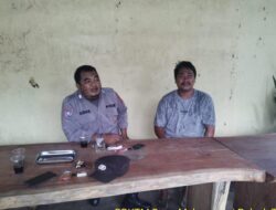 Silaturahmi Bhabinkamtibmas Desa Mekarwangi kepada warga binaan.