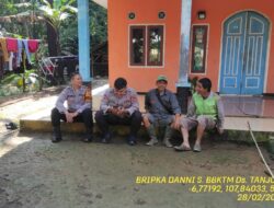 Bripka Dani Santika sambangi Warga masyarakat