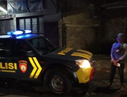 Anggota Polsek Sukasari Laksanakan Patroli KRYD Blue Light / Malam hari di Wilayah Kecamatan Sukasari Kabupaten Sumedang