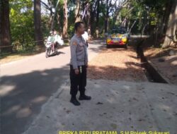 KAPOLSEK SUKASARI BESERTA ANGGOTA UNIT SAMAPTA MEMBERIKAN HIMBAUAN KAMTIBMAS SEBAGAI LANGKAH PREVENTIF DEMI TERCIPTANYA SITUASI KAMTIBMAS YANG KONDUSIF