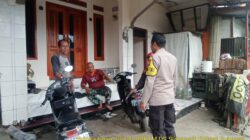 Bhabinkamtibmas Desa Sukarapih Melaksanakan Giat Sambang Dan Silaturahmi Kepada Warga masyarakat.