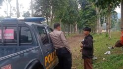 KAPOLSEK SUKASARI BESERTA ANGGOTA UNIT SAMAPTA MEMBERIKAN HIMBAUAN KAMTIBMAS SEBAGAI LANGKAH PREVENTIF DEMI TERCIPTANYA SITUASI KAMTIBMAS YANG KONDUSIF