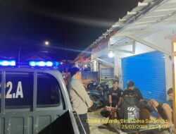 Antisipasi gangguan kamtibmas, Piket Polsek Tanjungmedar Polres Sumedang Polda Jabar melaksanakan Patroli Blue light