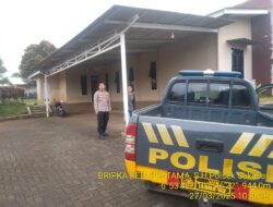 KAPOLSEK SUKASARI BESERTA ANGGOTA UNIT SAMAPTA MEMBERIKAN HIMBAUAN KAMTIBMAS SEBAGAI LANGKAH PREVENTIF DEMI TERCIPTANYA SITUASI KAMTIBMAS YANG KONDUSIF