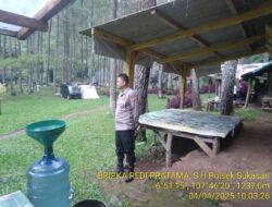 KAPOLSEK SUKASARI BESERTA ANGGOTA UNIT SAMAPTA MEMBERIKAN HIMBAUAN KAMTIBMAS SEBAGAI LANGKAH PREVENTIF DEMI TERCIPTANYA SITUASI KAMTIBMAS YANG KONDUSIF