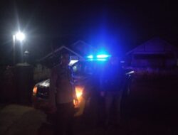 Anggota Polsek Sukasari Rutin Laksanakan Patroli KRYD Blue Light / Malam hari di Wilayah Kecamatan Sukasari Kabupaten Sumedang