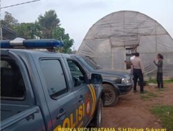 KAPOLSEK SUKASARI BESERTA ANGGOTA UNIT SAMAPTA MEMBERIKAN HIMBAUAN KAMTIBMAS SEBAGAI LANGKAH PREVENTIF DEMI TERCIPTANYA SITUASI KAMTIBMAS YANG KONDUSIF