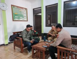 Sinergitas TNI POLRI Dalam Rangka Pelaksanaan Quick Wins Presisi Polri di Kelurahan Kotakaler