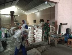 KORAMIL 1008/BUAHDUA LAKSANAKAN PROGRAM SERBER DI DESA CILANGKAP, SUMEDANG – SERAP BERAS 30 TON
