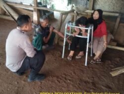 KAPOLSEK SUKASARI BESERTA ANGGOTA UNIT SAMAPTA MEMBERIKAN HIMBAUAN KAMTIBMAS SEBAGAI LANGKAH PREVENTIF DEMI TERCIPTANYA SITUASI KAMTIBMAS YANG KONDUSIF