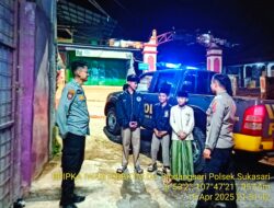 Anggota Polsek Sukasari Rutin Laksanakan Patroli KRYD Blue Light / Malam hari di Wilayah Kecamatan Sukasari Kabupaten Sumedang