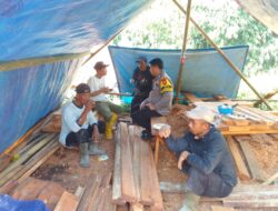 Bhabinkamtibmas Desa Genteng Melaksanakan Giat Sambang Dan Silaturahmi Kepada kepala warga binaan.