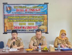 Rapat Terbatas TPK Desa Klumprit: Pengadaan Barang dan Jasa untuk PBI Tahun 2025