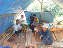 Bhabinkamtibmas Desa Genteng Melaksanakan Giat Sambang Dan Silaturahmi Kepada kepala warga binaan.