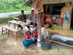 Bripka Agus Sukmana bersama Bripka Tri Mukti melaksanakan sambang/silatrahmi kamtibmas ke warga masyarakat 