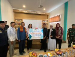 Pembagian Kacamata Gratis untuk Siswa SD-SMP di Garut