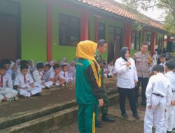 Bripka Ade Mulyadi Laksanakan Giat pembinaan Kepada Siswa/i SDN Talun