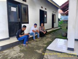 Bripka Agus Sukmana melaksanakan sambang/silatrahmi kamtibmas ke warga masyarakat