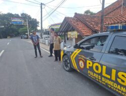 Panit Samapta Polsek Tomo Laksanakan Patroli Dialogis Antisipasi Gangguan Kamtibmas.
