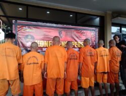 Sukses Polres Sumedang Berantas Premanisme: Tujuh Tersangka Ditangkap, Kasus Pemerasan Terungkap!