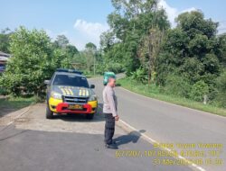 Antisipasi terjadinya C3 (Curas,Curat, dan Curanmor) Polsek Tanjungmedar Polres Sumedang Polda Jabar melaksanakan KRYD siang hari