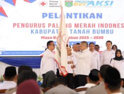 PMI Tanah Bumbu Masa Bhakti 2025-2030 Resmi Dilantik Bupati Andi Rudi Latif.