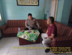 Briptu Diwan Ahmad melaksanakan sambang/silatrahmi Kamtibmas dan dumas keliling dalam rangka BEYOND TRUST PRESISI