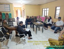 Aipda Dedy Monitoring Rapat Khusus Lembaga BPD Dengan Pemdes Mulyasari