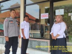Bhabinkamtibmas Desa Tanjungmedar Sosialisasikan Layanan Kepolisian 110 Bebas Pulsa kepada Warga