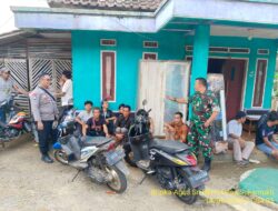 Untuk menjaga Sinergitas TNI/POLRI, Bhabinkamtibmas bersama Babinsa melaksnakan Anjangsana / Silaturahmi TNI/POLRI ke warga masyarakat